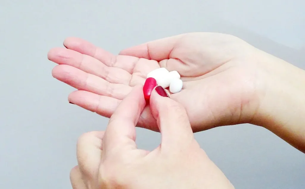 Qual o melhor medicamento de reposição hormonal para menopausa?